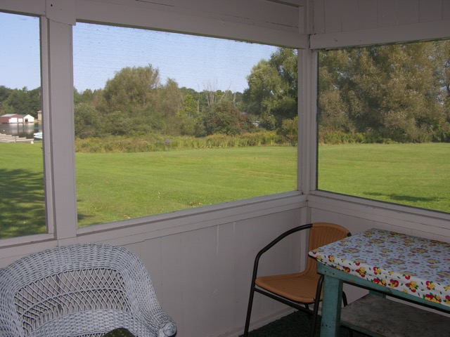 #2's Screen Porch