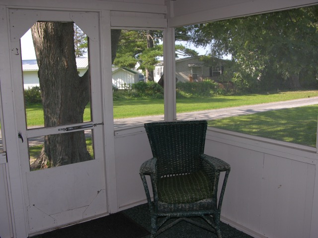 #2's Screen Porch